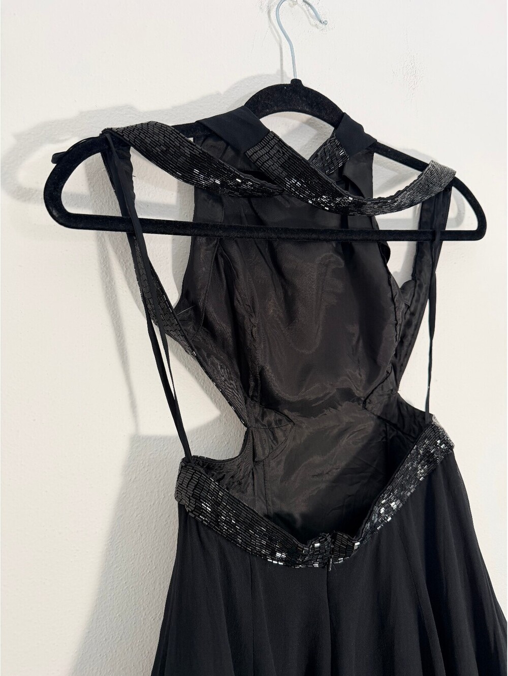 Vintage Niteline Della Roufogali 100% Silk Beaded Cutout Dress Size 4 - Picture 6 of 8
